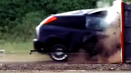 Cum arată un accident la 200 km/h. VIDEO