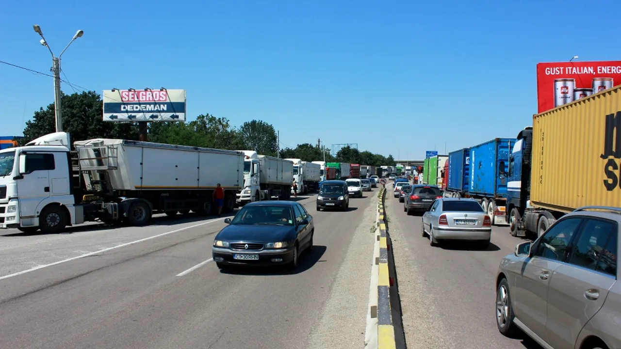 Una dintre cele mai importante rute de acces spre mare, închisă. Pe unde pot circula șoferii