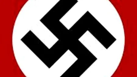 Borsete cu SVASTICI NAZISTE, vândute de un mare lanț de magazine, prezent și în ROMÂNIA