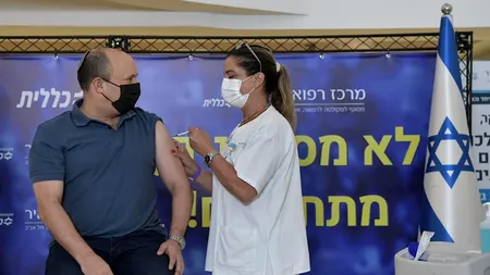 Premierul Israelului a primit a treia doză de vaccin anti-COVID