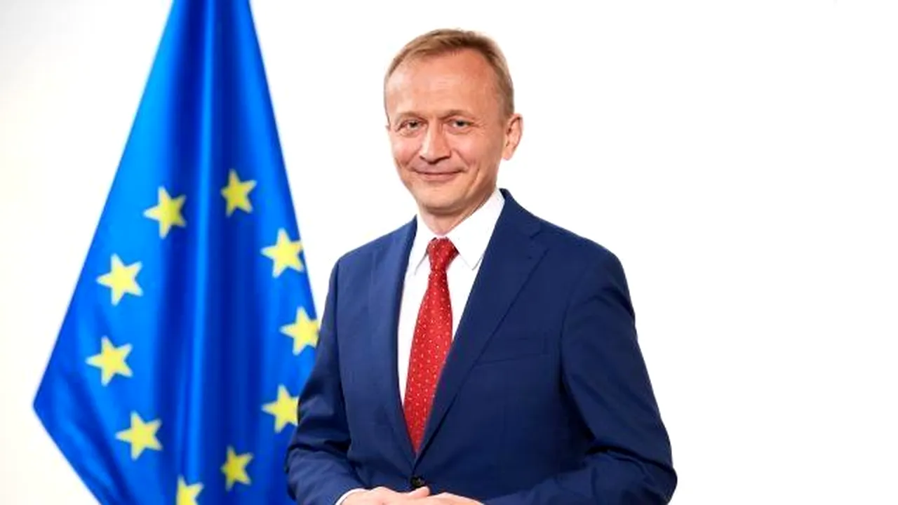 Comisarul european pentru buget și lupta antifraudă vine în România. DISCUȚII cu Ilie Bolojan și Marcel Ciolacu