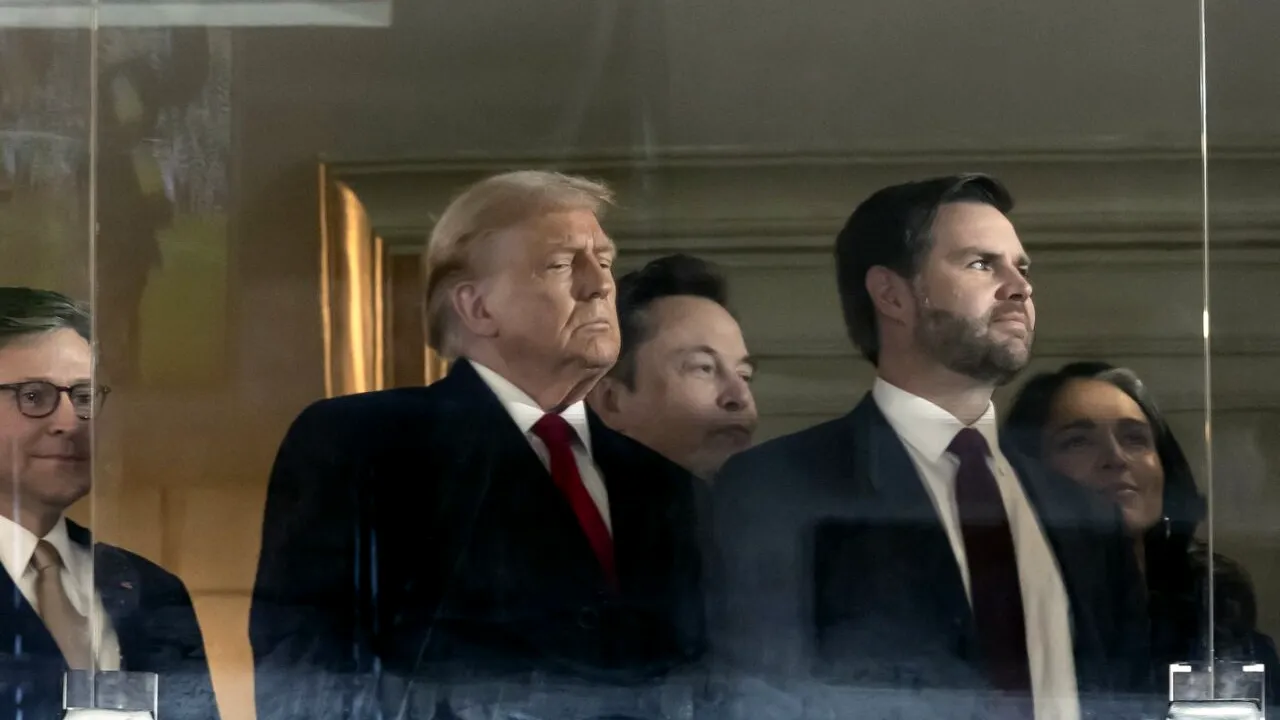 Elon Musk, un apropiat al lui Trump, critică anularea scrutinului prezidențial din România /REACȚIA lui Călin Georgescu