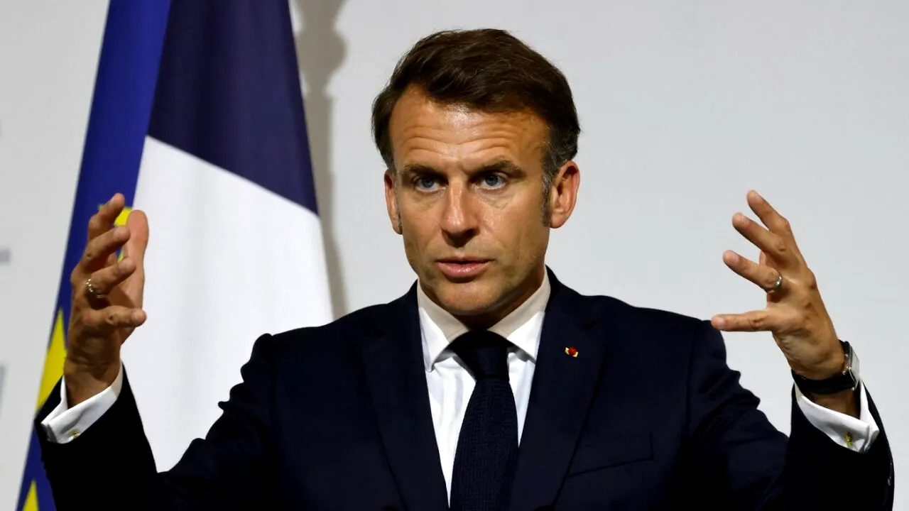 Franța și-ar putea schimba atitudinea, dacă Israelul continuă să blocheze ajutorul UMANITAR, a avertizat Macron