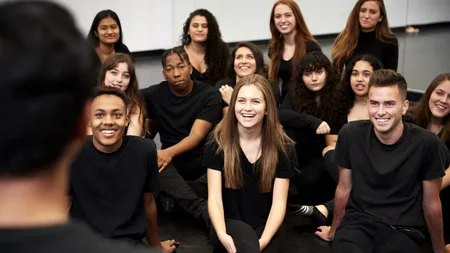 Vești bune pentru studenți! Cu cât cresc bursele în anul universitar 2024-2025