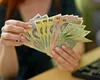În ce domenii se câștigă salarii mai mari de 10.000 de lei pe lună. „Am tras ca măgarul la căruță, eu centram, eu dădeam cu capul”