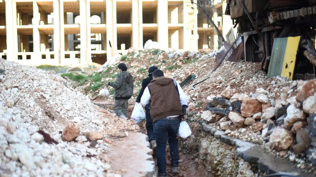 Avertismentul MAE pentru românii din Siria: ”Nivelul 9 din 9: Părăsiți imediat țara!”. Pot fi atacuri armate în locuri publice și autostrăzi închise