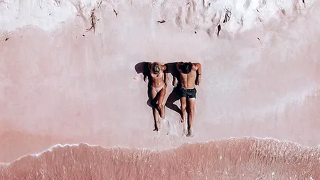 Descoperirea tristă făcută de doi tineri la 12 luni după ce s-au întors la locul în care au făcut o fotografie care s-a viralizat - FOTO