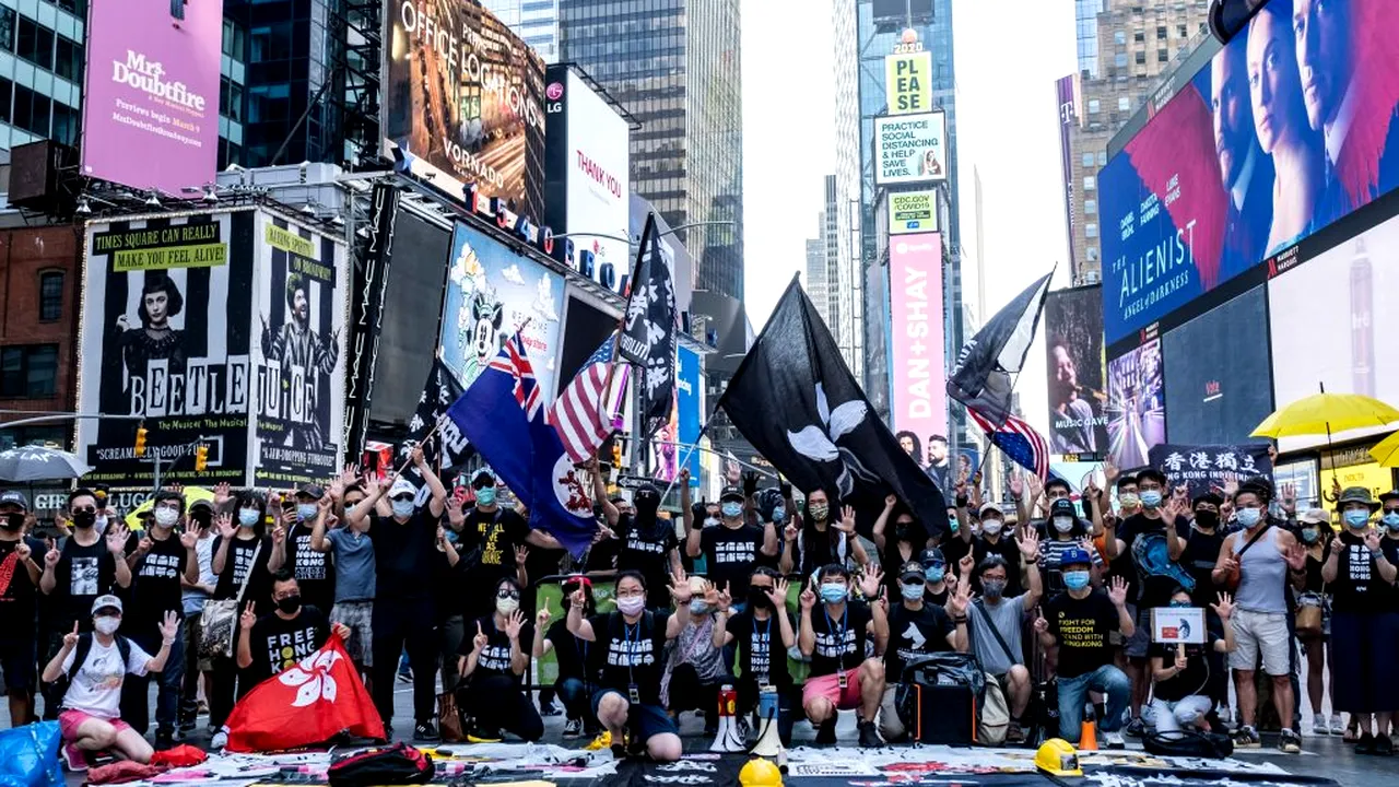 Marea Britanie și aliații condamnă acțiunile guvernului Hong Kong de a „submina democrația”