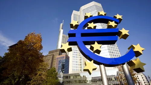 Guvernul își ia gândul de la trecerea la euro. Programul de convergență nu va include o nouă țintă de adoptare a monedei europene
