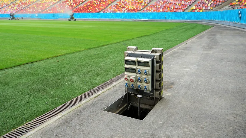 FOTO | Primăria Capitalei montează sistemul VAR pe Arena Națională. Primarul Nicușor Dan: „Tehnologia va fi testată chiar în această lună”