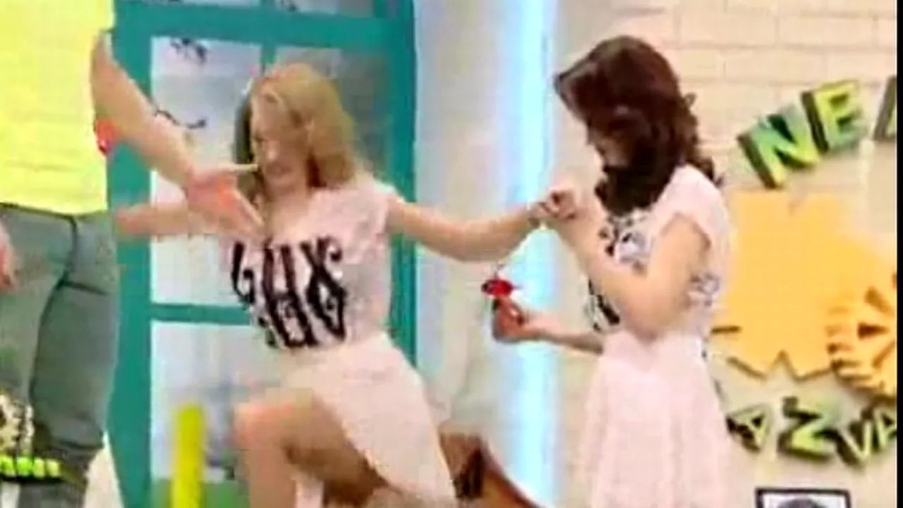 Asistenta de televiziune care susține că a intrat cu media 10 la facultate