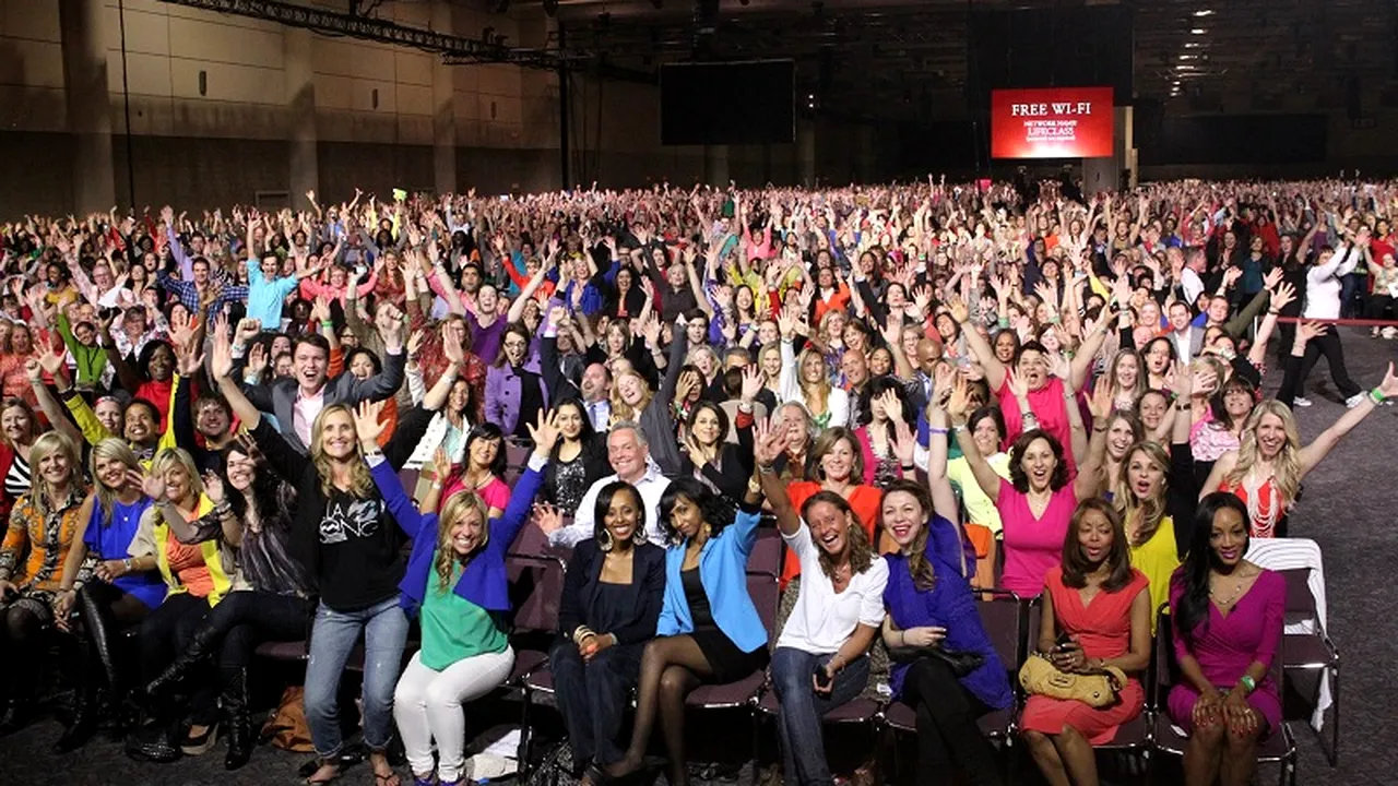 A trăit într-o sărăcie cruntă, a fost abuzată sexual în copilărie și a rămas însărcinată în adolescență. Azi conduce un IMPERIU MEDIA și este una dintre cele mai puternice femei din lume