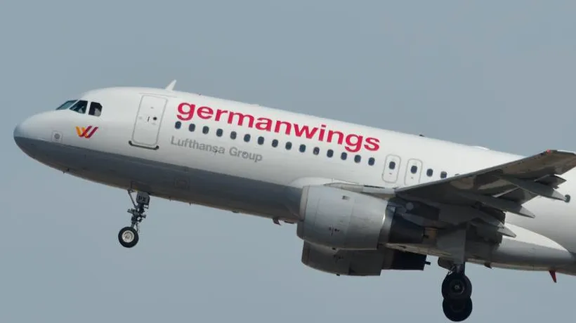 Moment emoționat la bordul unui avion al Germanwings. Înainte de decolare, pilotul a ieșit din cabină și a făcut un gest care i-a lăsat pe pasageri fără cuvinte