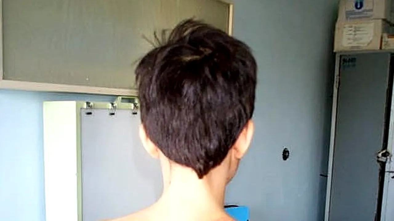 Un ofițer SIPI Prahova a bătut un adolescent pentru că schimbase DOUĂ VORBE cu fiica lui. Cei doi sunt colegi de școală