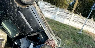 Accident grav în Dolj. Un bărbat a murit după ce a mașina în care se afla a intrat într-un podeț