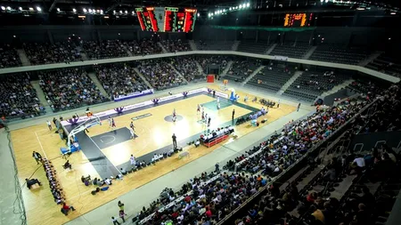 Anchetă după ce un copil a căzut de la 4 metri înălțime în Sala Polivalentă din Cluj