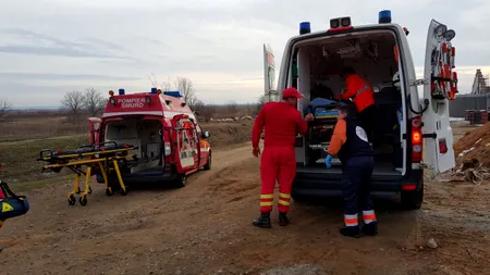 UPDATE | Șapte persoane au fost rănite în Valea Doftanei, după ce terasa pe care își făceau selfie s-a rupt. A fost deschis un dosar penal, pentru vătămare corporală din culpă