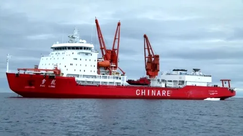 Navă rusească blocată în Antarctica. Spărgătorul de gheață chinez venit să o elibereze a eșuat în operațiunea de salvare 