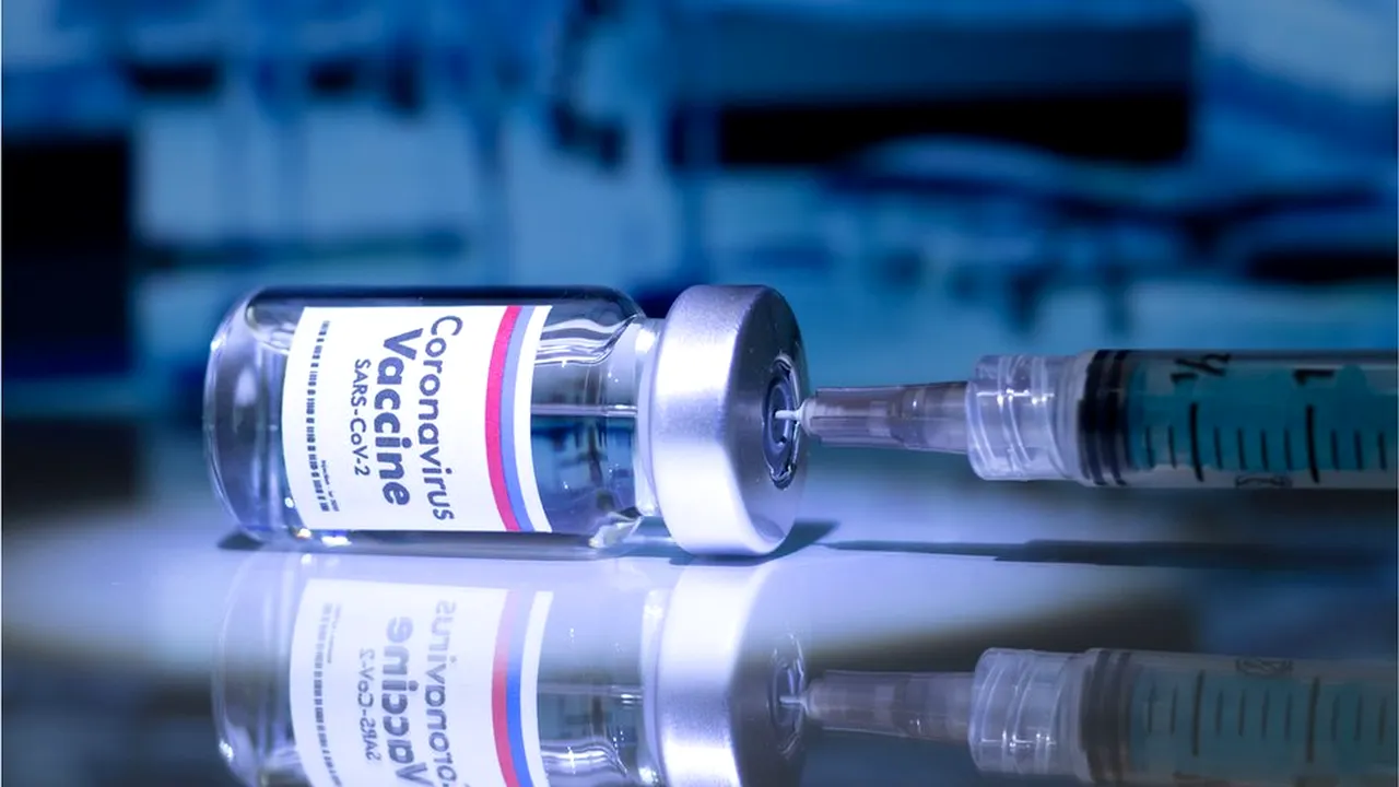 Statele Unite vor elibera un card prin care beneficiarii  vaccinurilor pentru Covid vor ține evidența privind imunizarea