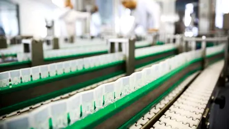 Se închide o fabrică extrem de cunoscută din România. Ce se ÎNTÂMPLĂ cu angajații