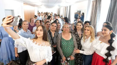 Gabriela Firea, MESAJ de susținere pentru femeile rome: ,,Au aceleași drepturi ca noi, toate celelalte femei din România