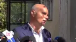 Rareș Bogdan, primele declarații la ieșirea de la DNA. Europarlamentarul susține că s-a văzut cu funcționarul pe care omul de afaceri Bogos voia să-l demită, la el acasă: „era strict să ascult o situație de posibil abuz”