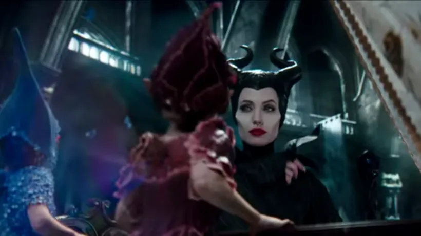 Filmul Maleficent a debutat pe primul loc în box office-ul nord-american - TRAILER