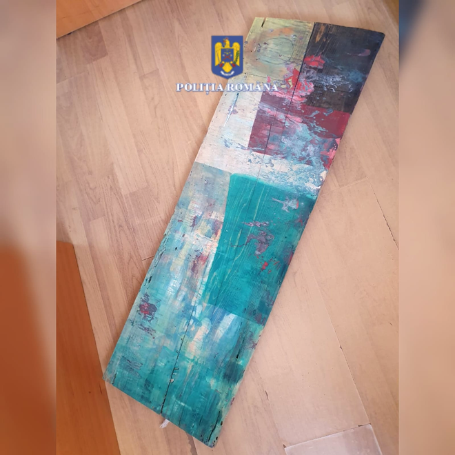 Un român a furat din casa unui artist austriac nouă tablouri de peste 320.000 de euro / Sursa foto: Poliția Română