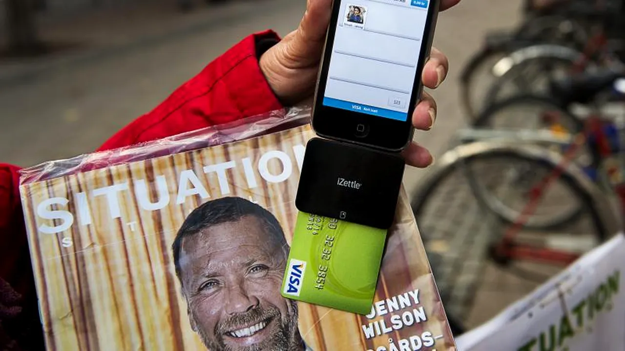 ÎÂŽn Suedia, oamenii străÂƒzii pot primi donații pe card