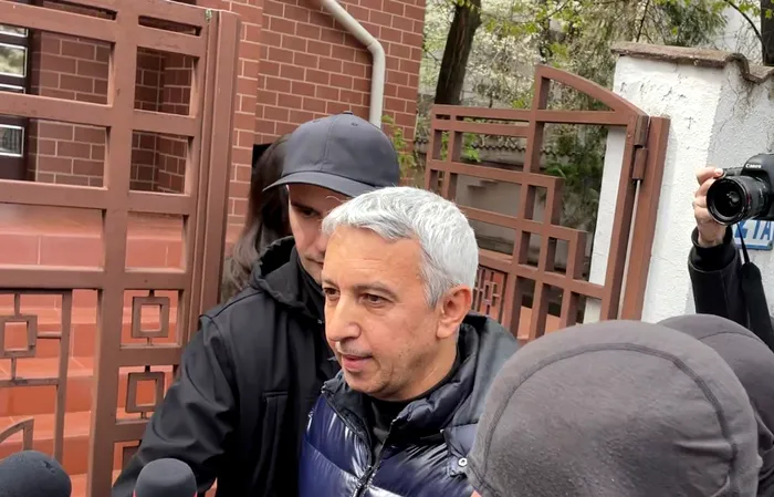 Diaconescu, scos din locuință de o escortă a poliției. „Nu este nimic adevărat” / Sursa foto: Gândul