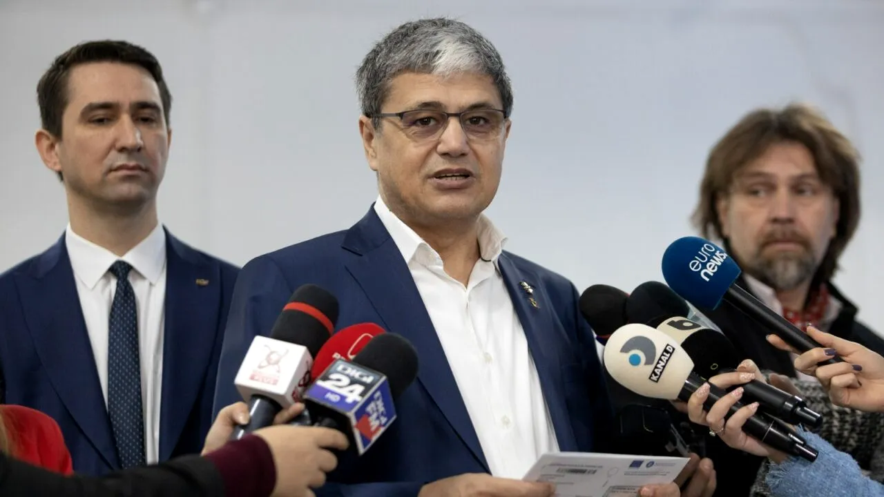 Ministrul Investiţiilor şi Proiectelor Europene, Marcel Boloş, în vizită la Fabrica de Timbre