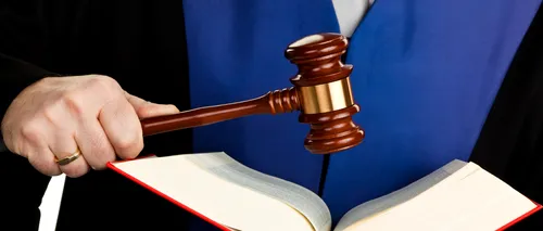 Justiție ca la Ploiești: COPY/PASTE dintr-un alt dosar. Judecătorului nu i-a păsat că sentința copiată era despre un accident rutier