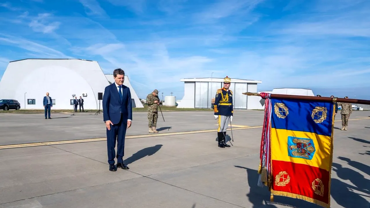 De ce a ales Nicușor Dan să marcheze Ziua Armatei Române în Baza 86 Aeriană din Călăraşi