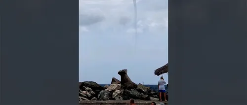 O TORNADĂ a măturat Marea Neagră. Fenomenul a fost filmat de turiștii de pe plaja Saturn