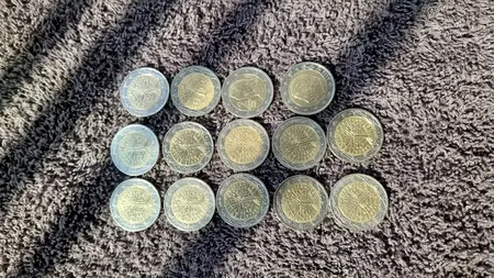 Ce este ESCROCHERIA „V-au căzut niște monede pe jos”. Ce trebuie să faci dacă cineva îți spune asta