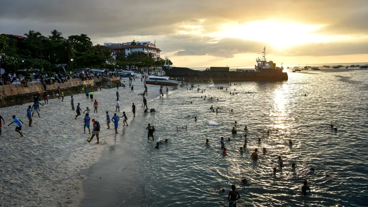 Scandalul REVELION în ZANZIBAR. ANAT recomandă turiştilor să apeleze doar la agenţii de turism licen'iate. Firma din Satu Mare nu este agenţie