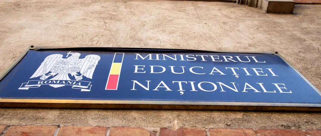 Liderii PNL aleg viitorul ministru al Educației. Cine este favorit să-l înlocuiască pe Sorin Cîmpeanu