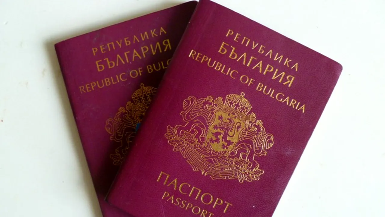 Bulgaria VINDE cetățenia cu 100.000 de euro. Unde se duc banii