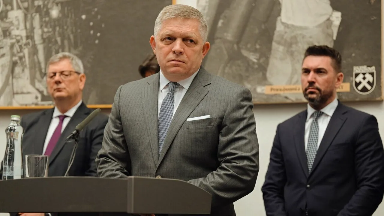 Premierul slovac denunță inițiativa lui Trump de a crește investițiile MILITARE/ „Slovaciei i-ar conveni  neutralitatea”