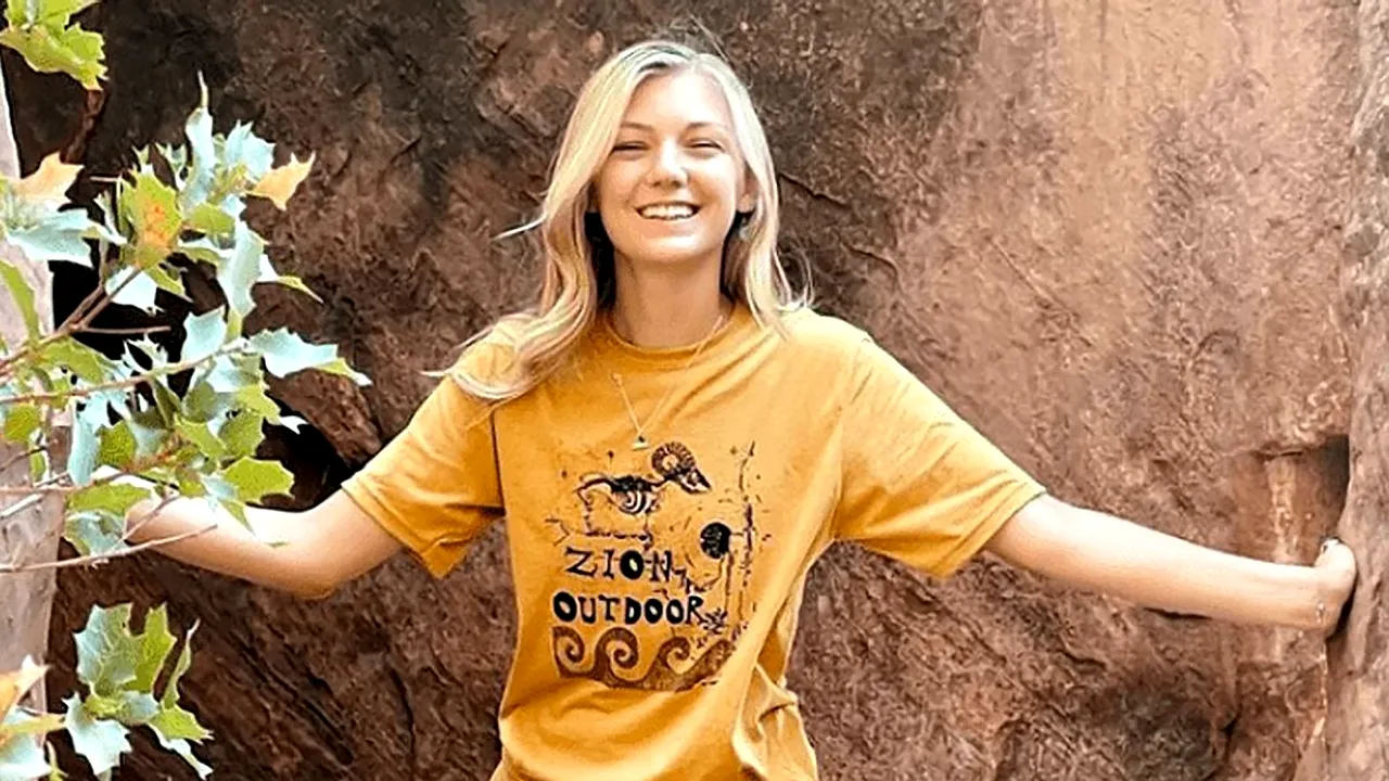 O cunoscută bloggeriță a fost găsită moartă. Avea doar 22 de ani