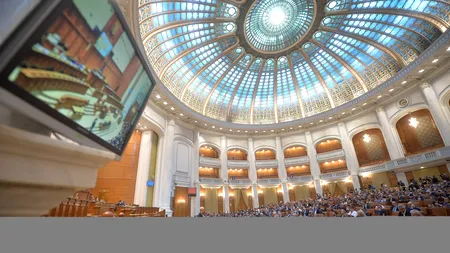 Moțiunea de cenzură citită de la ora 10:00 și votată săptămâna viitoare, tot joi / Tăriceanu face anunțul: Vor fi peste 240 de voturi pentru moțiune | LIVE TEXT