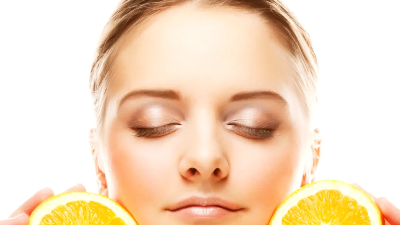 Cum ne îngrijim tenul în anotimpul călduros