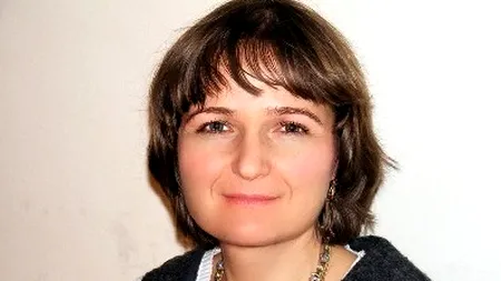 Universitatea din București lansează o campanie pentru salvarea unei apreciate profesoare de relații publice