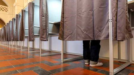 PRIMARUL care conduce o comună de 34 ani speră să fie reales pentru al nouălea mandat