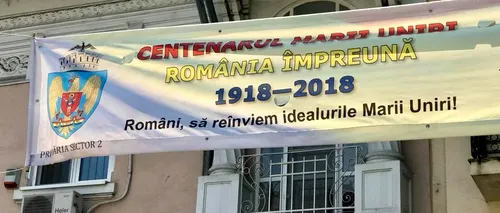 Primăria Sectorului 2, gafă uriașă: cum e scris pe un banner numele episcopului Iuliu Hossu, cel care a citit declarația Marii Uniri din 1918. GALERIE FOTO