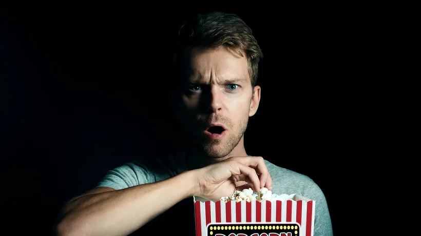 Cinematografele franceze interzic popcornul și gustările ca măsură de protecție împotriva COVID-19