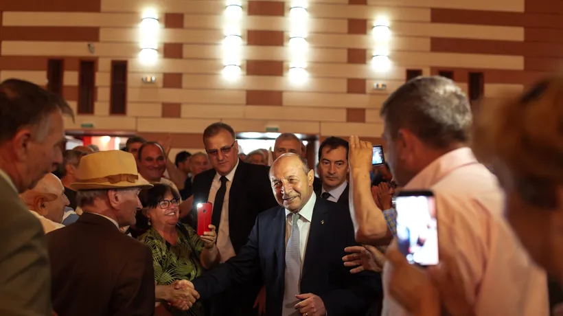 ALEGERI PARLAMENTARE 2020. Prima reacție a lui Traian Băsescu după rezultatele EXIT-POLL: „PMP va avea 7% fără redistribuire”