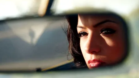 Două specii de căpușe trăiesc pe fețele tuturor oamenilor