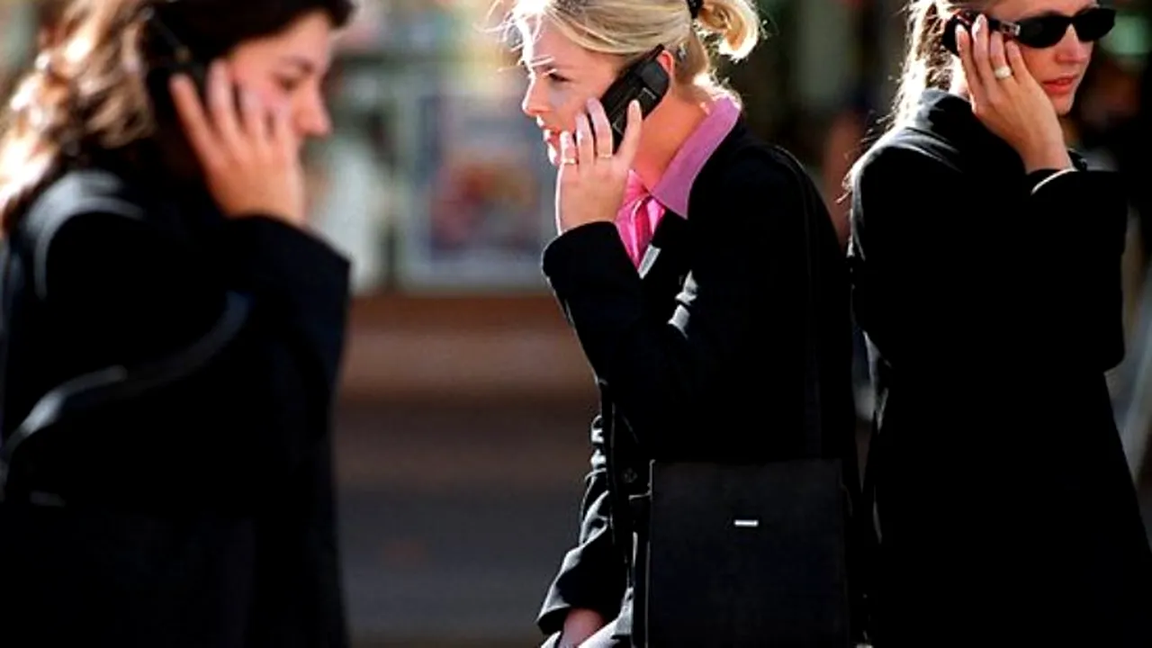 Compania care oferă clienților 1.500 de lei pentru a renunța la operatorul lor de telefonie mobilă