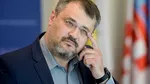 Azi, 31 august, expiră PNRR, planul început în urmă cu 6 ani, care trebuia să salveze economia României. A debutat cu anunțul triumfalist al președintelui Iohannis: „Am adus 80 de miliarde de euro”. Și se termină într-o rușine națională, cu doar 13 miliarde atrase până acum. Citește cronologia  unui dezastru pentru care nimeni nu e vinovat